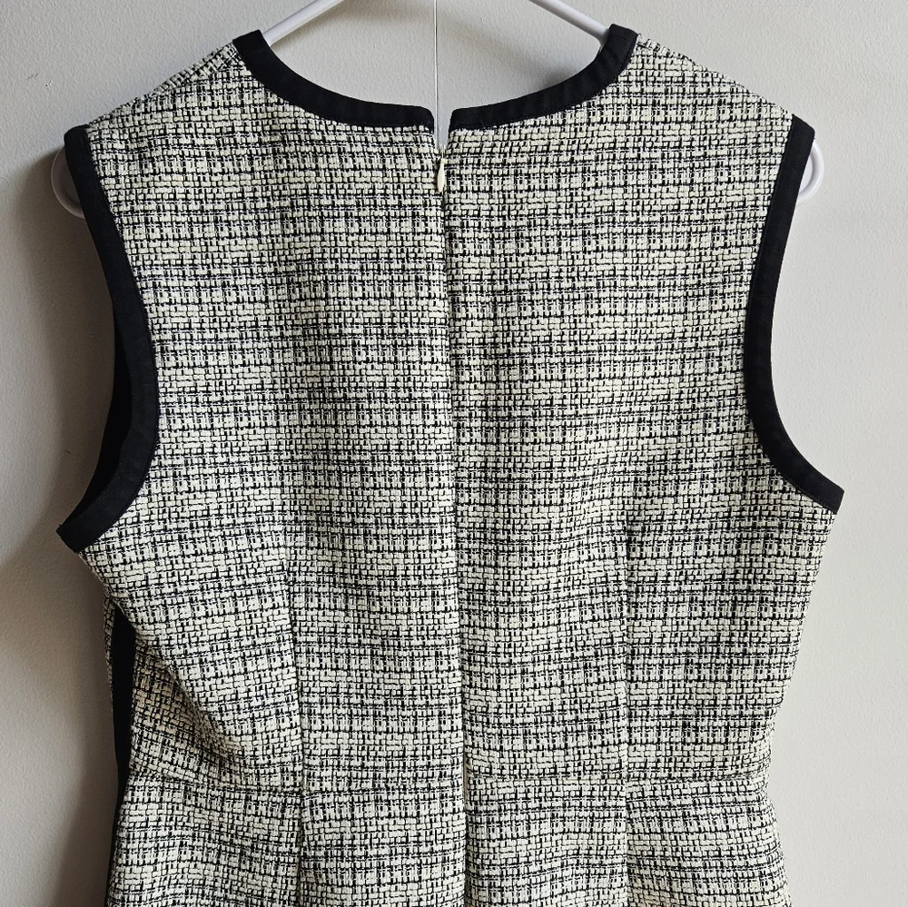 J.Crew Sleeveless Sheath Textured-Tweed Dress in Women's 8 - Picture 11 of 16